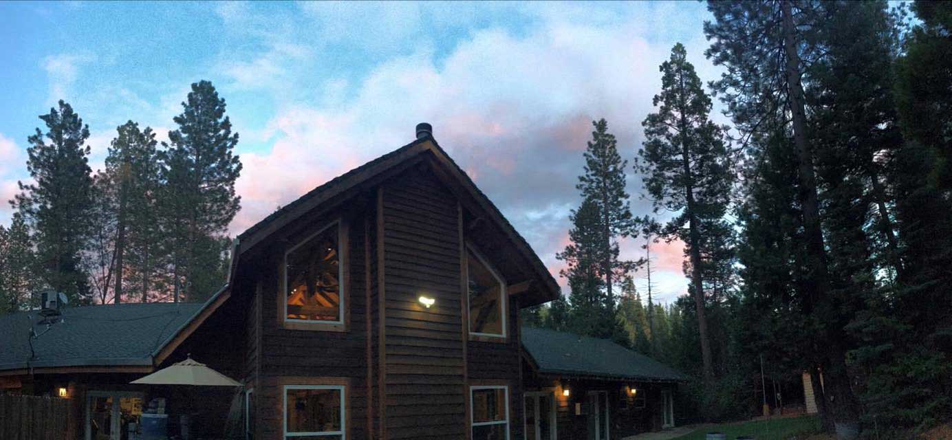 Arnold Black Bear Inn