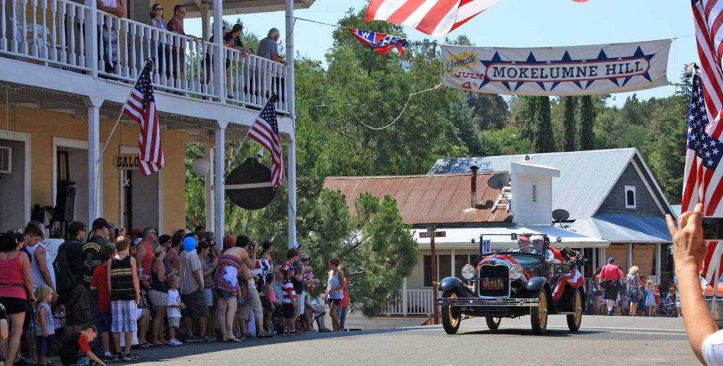 Moke Hill 4th July Parade