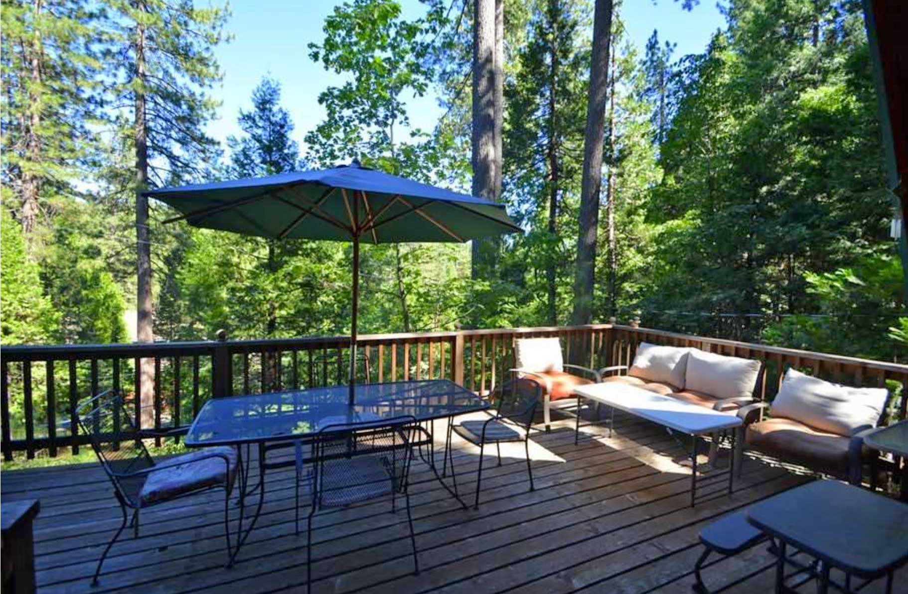 Cedar Creek Cabin Rentals - 90+ vacation properties for High Sierra fun