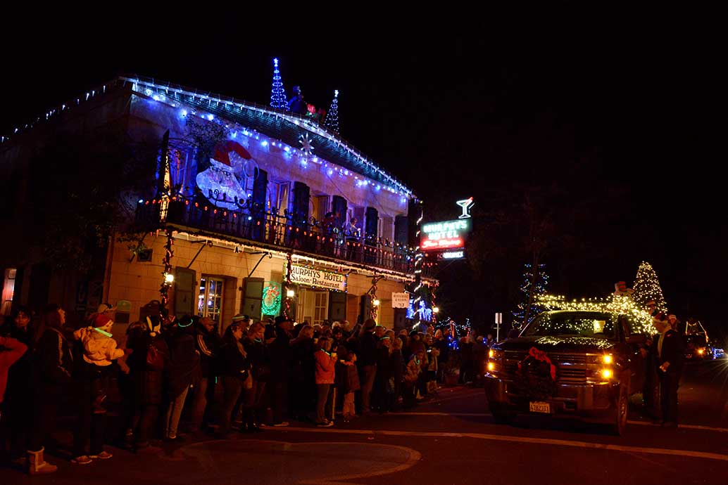 Holiday Magic in Calaveras: Murphys Holiday Open House | Maria Camillo